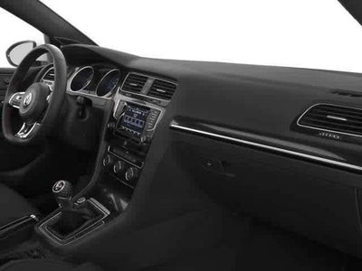 2017 Volkswagen Golf GTI SE 4-Door