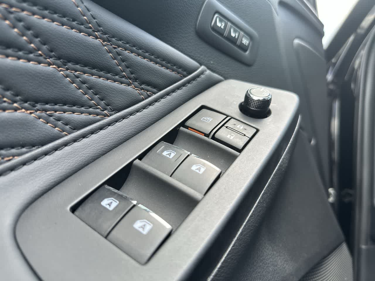2021 Toyota Avalon Limited Hybrid