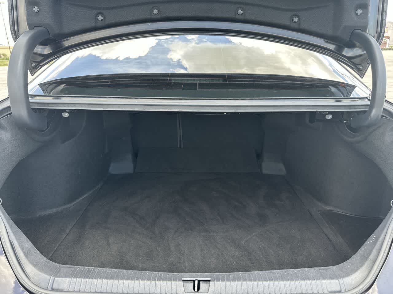 2021 Toyota Avalon Limited Hybrid