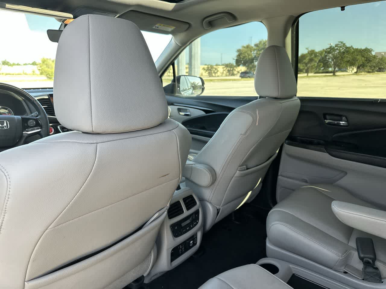 2020 Honda Pilot 2WD Touring 7 Passenger