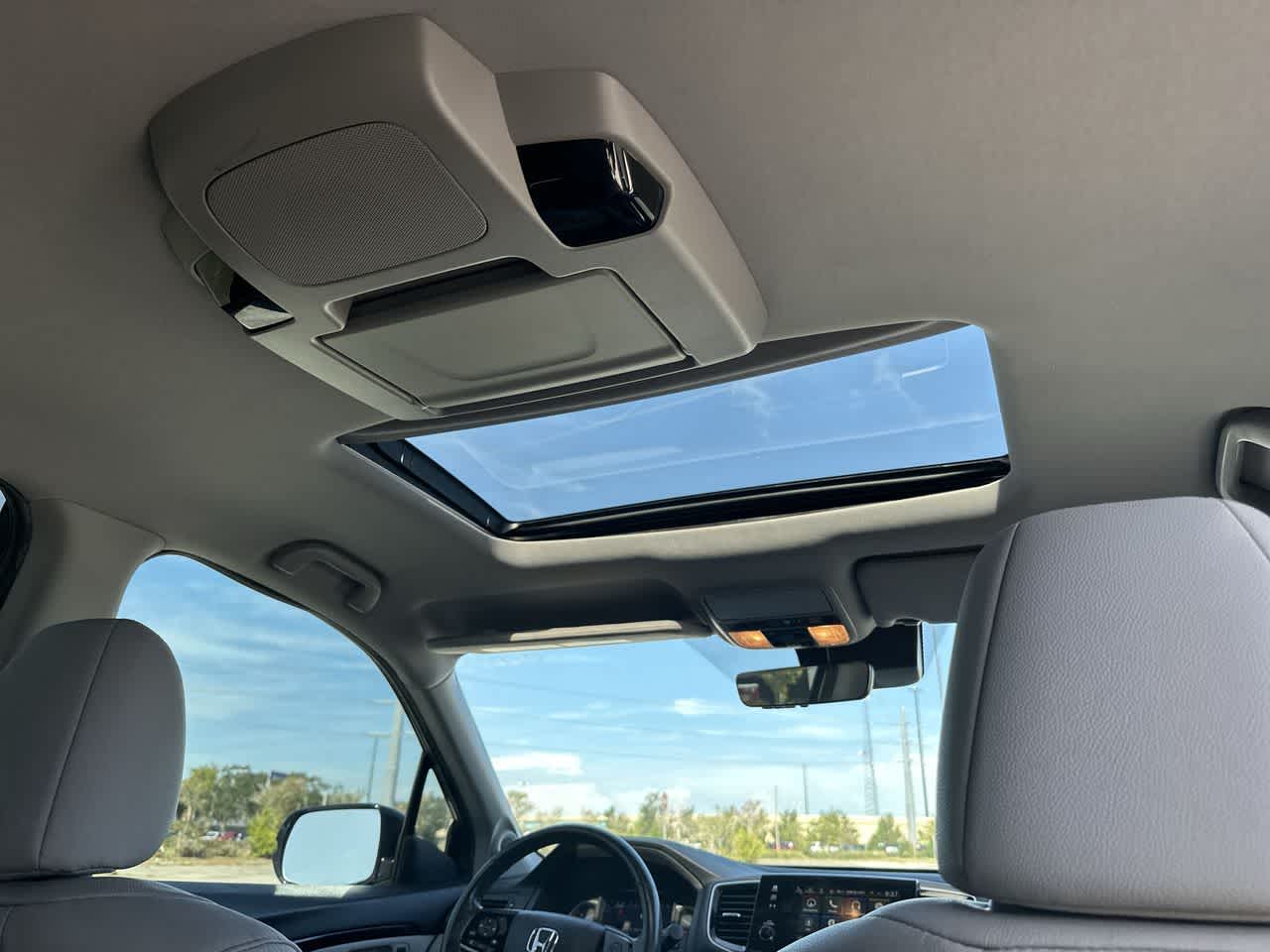2020 Honda Pilot 2WD Touring 7 Passenger
