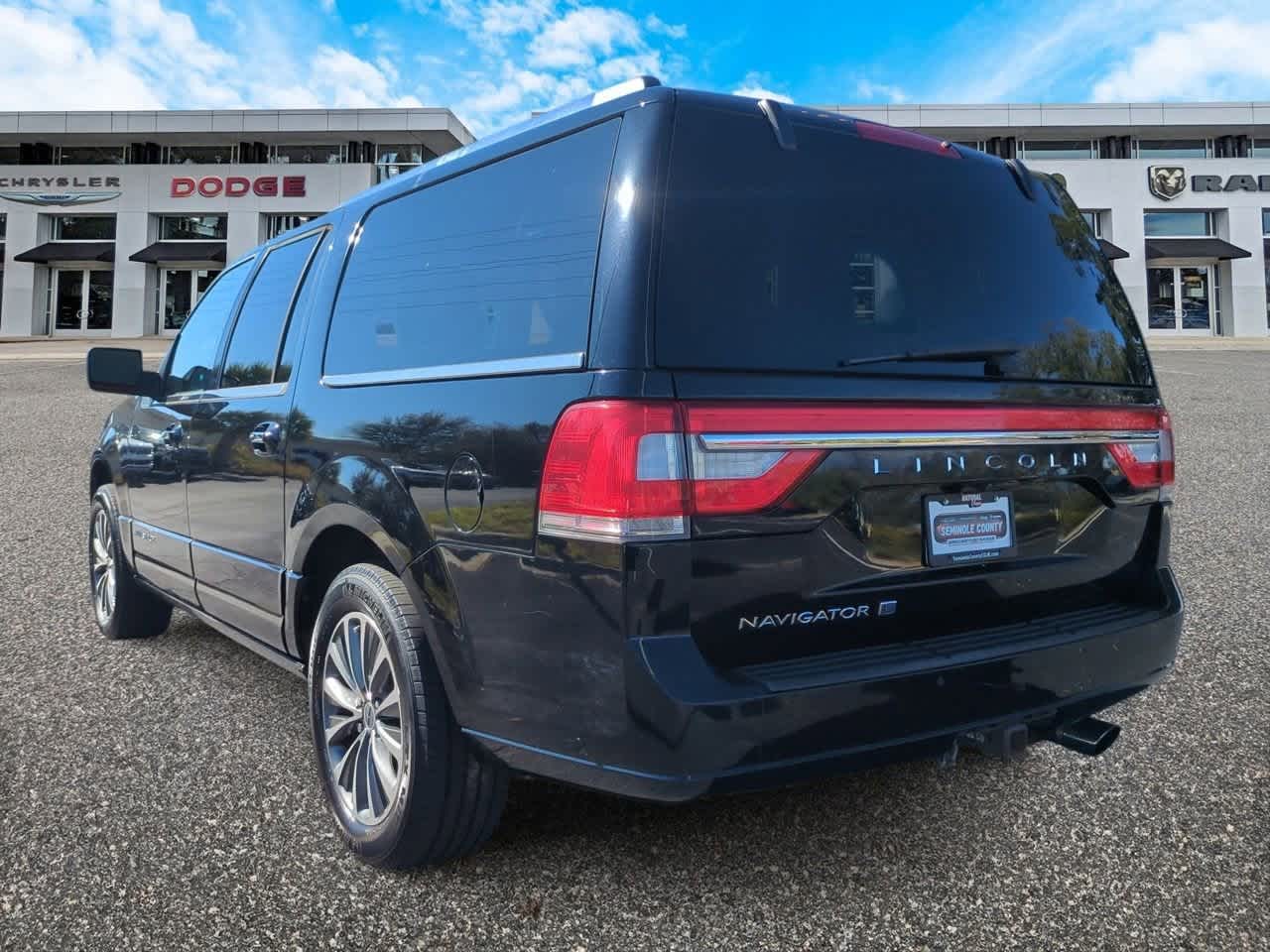 2017 Lincoln Navigator L Select