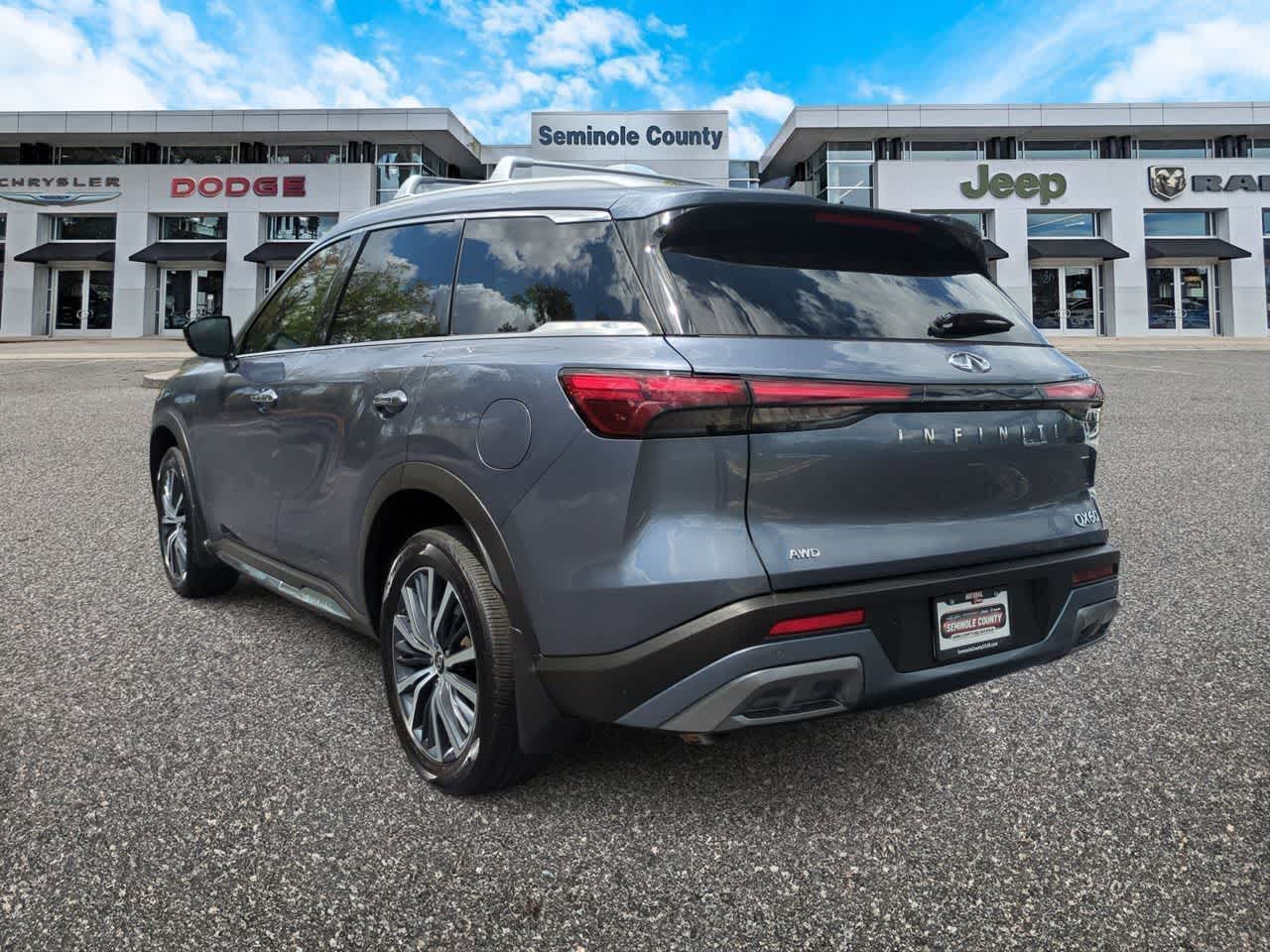 2025 INFINITI QX60 SENSORY AWD