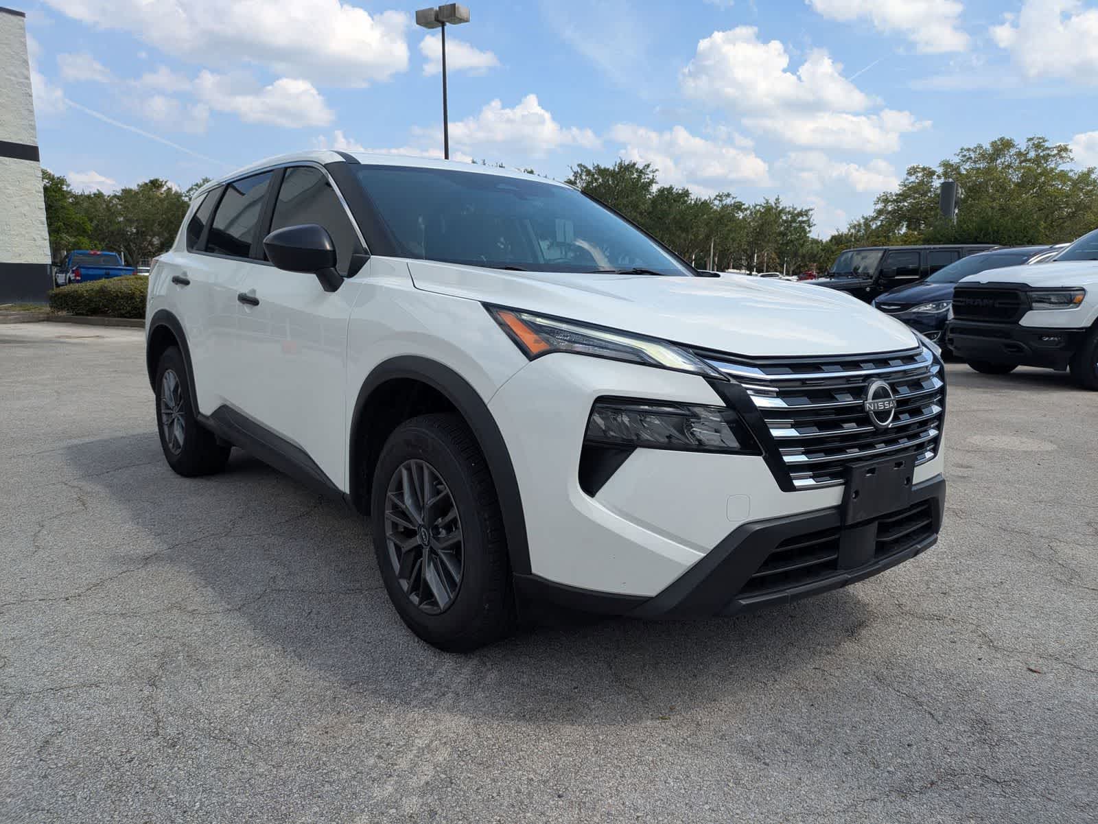 2024 Nissan Rogue S FWD