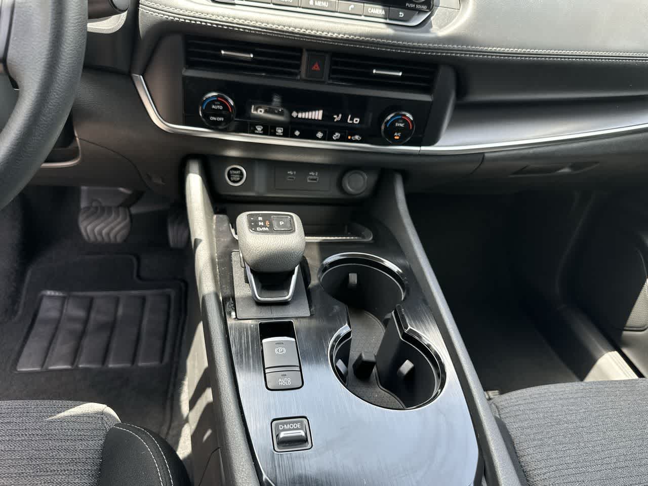 2023 Nissan Rogue SV FWD