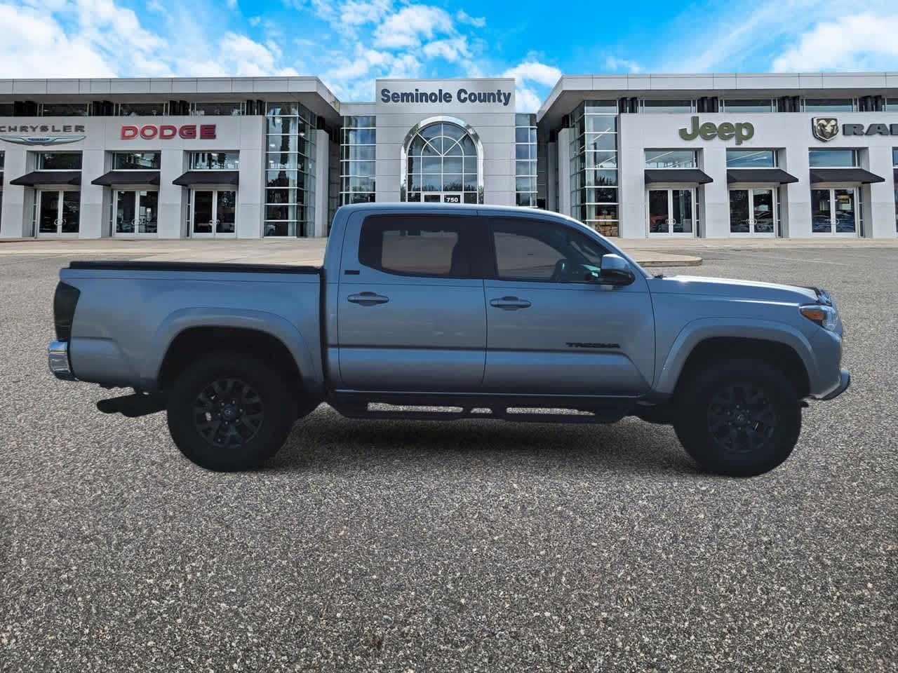 2021 Toyota Tacoma SR5 V6