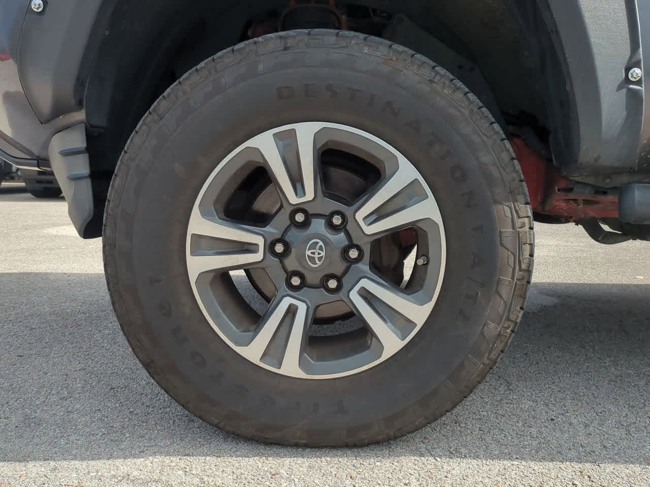 2017 Toyota Tacoma TRD Sport