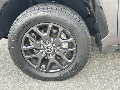 2022 Toyota Tundra Hybrid Platinum
