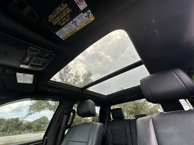 2022 Toyota Tundra Hybrid Platinum