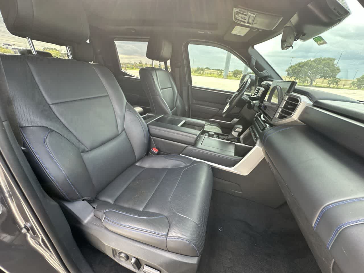 2022 Toyota Tundra Hybrid Platinum