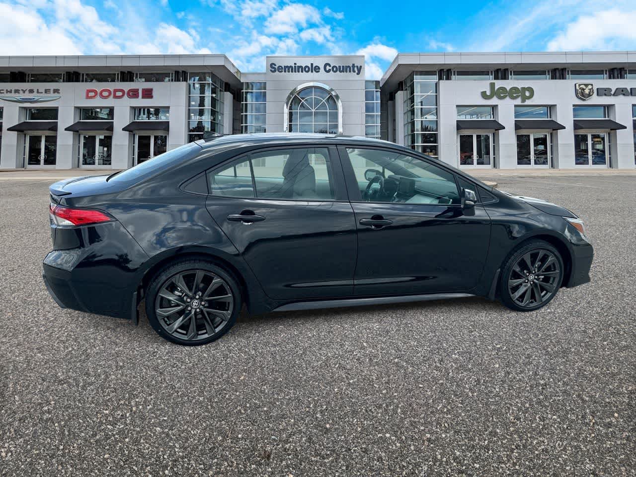 2025 Toyota Corolla SE