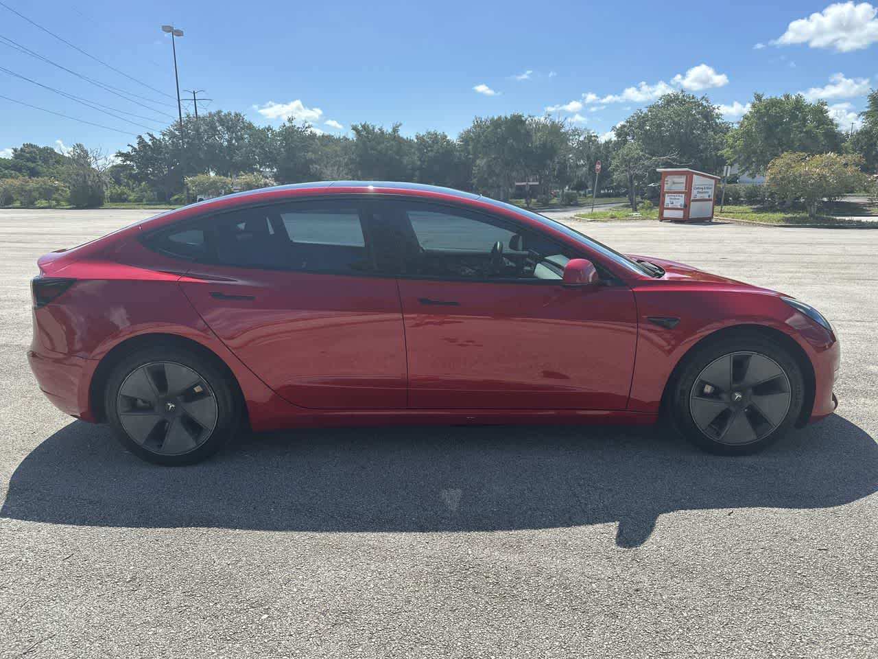 2022 Tesla Model 3 Rear-Wheel Drive