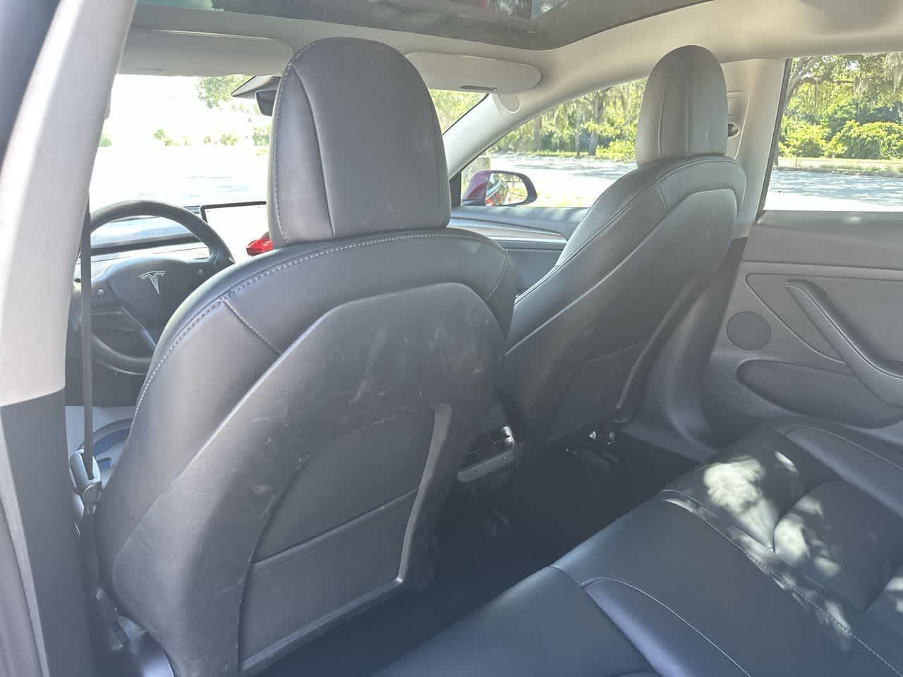 2022 Tesla Model 3 Rear-Wheel Drive