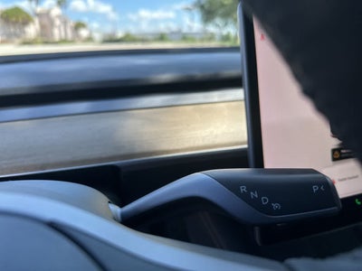 2022 Tesla Model 3 Rear-Wheel Drive