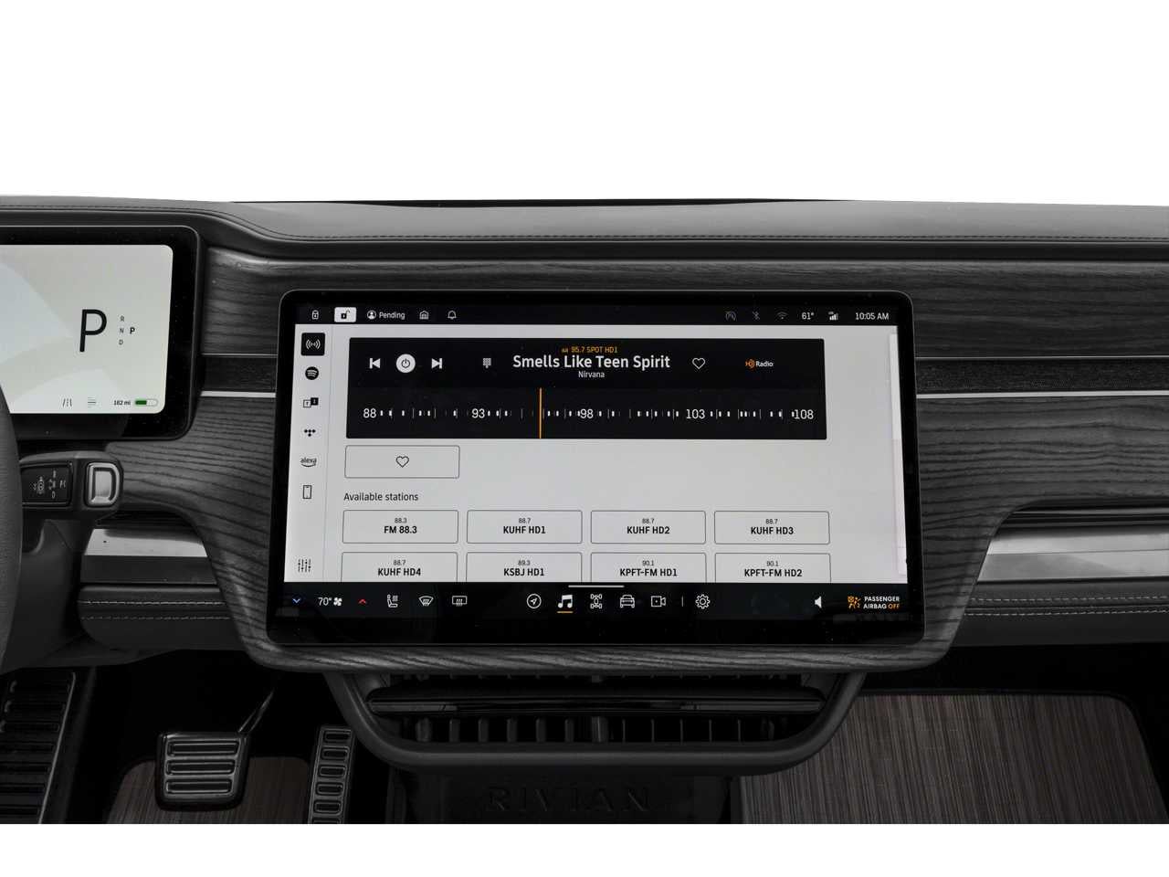 2024 Rivian R1S Adventure