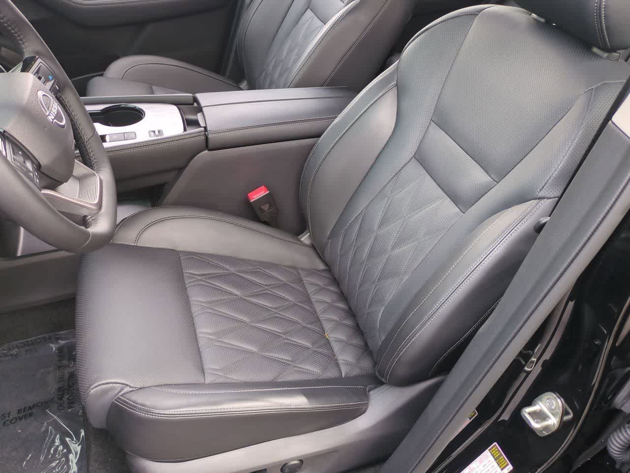 2025 Nissan Rogue Platinum FWD