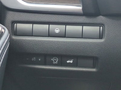 2025 Nissan Rogue Platinum FWD