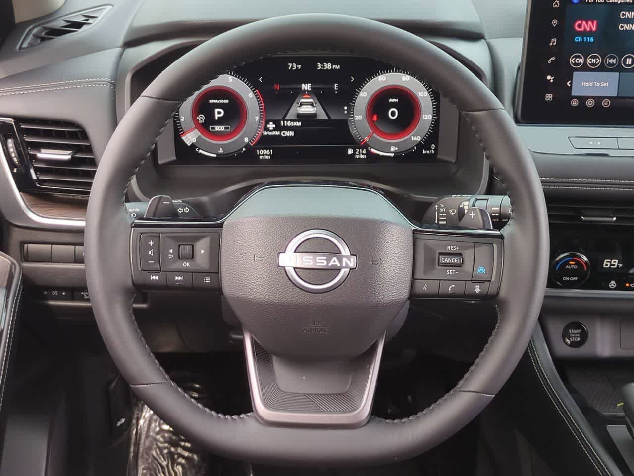 2025 Nissan Rogue Platinum FWD