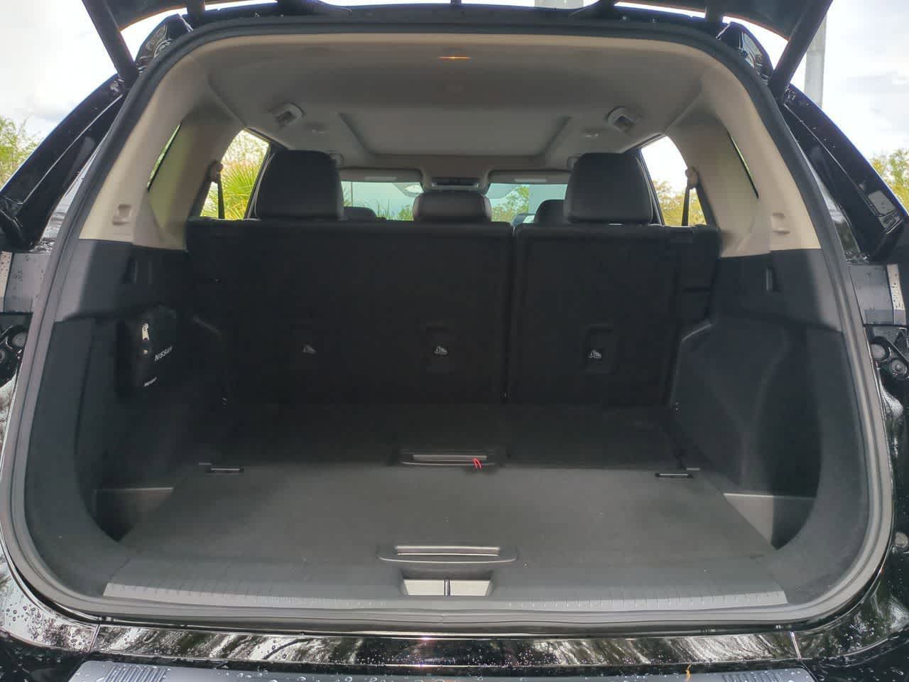 2025 Nissan Rogue Platinum FWD