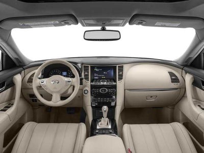 2017 INFINITI QX70 RWD