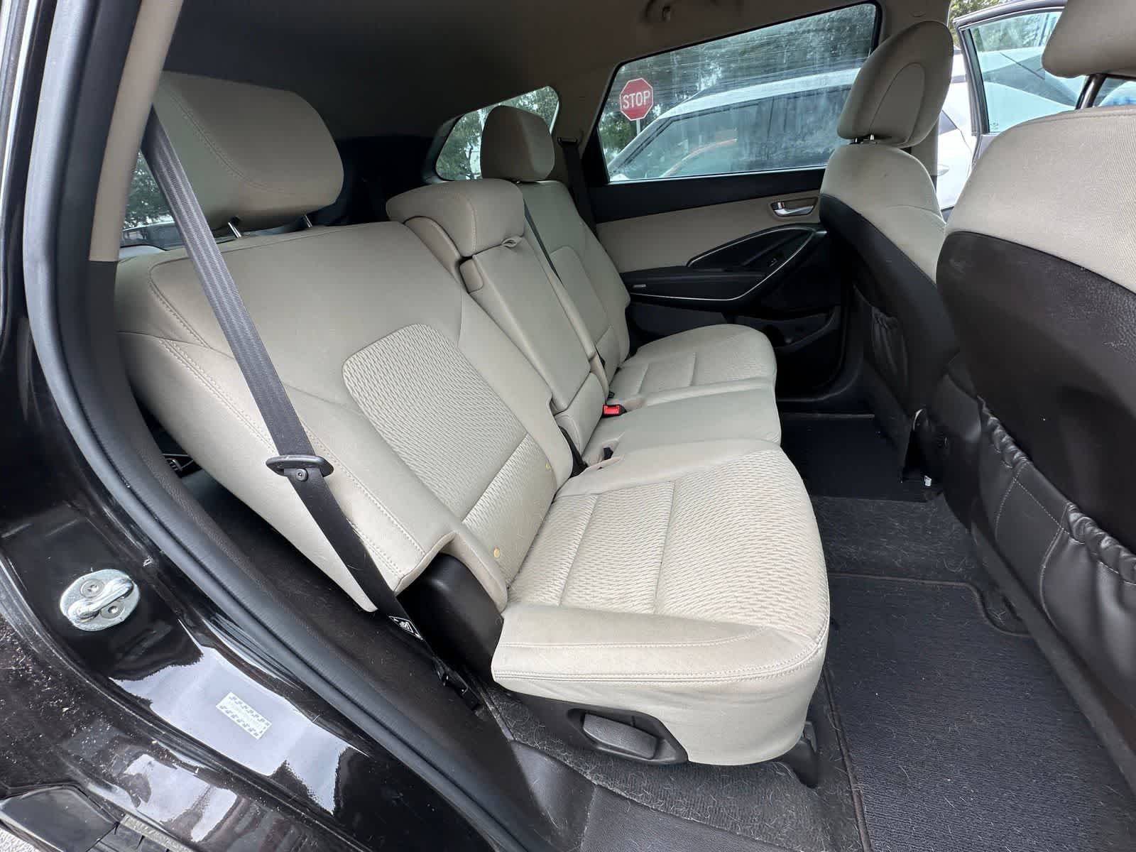 2017 Hyundai Santa Fe SE