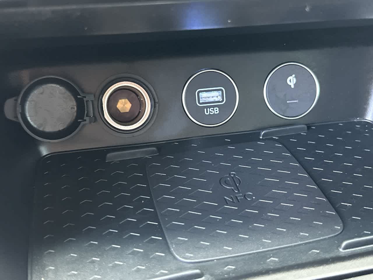 2025 Genesis G70 3.3T RWD Sport Advanced
