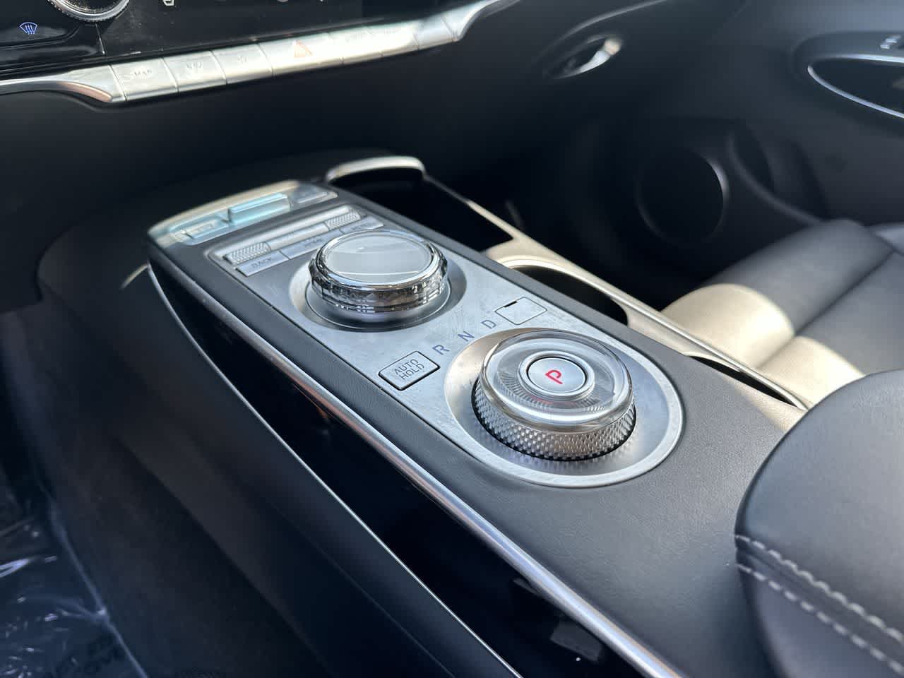 2025 Genesis GV70 2.5T AWD