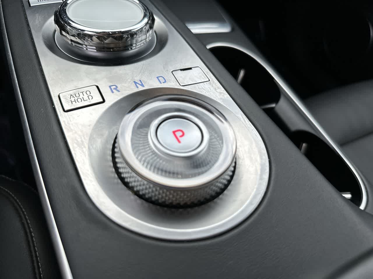 2025 Genesis GV70 2.5T AWD