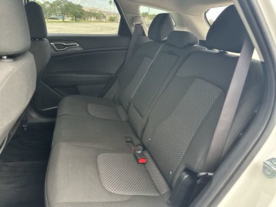 2024 Kia Sportage Hybrid LX