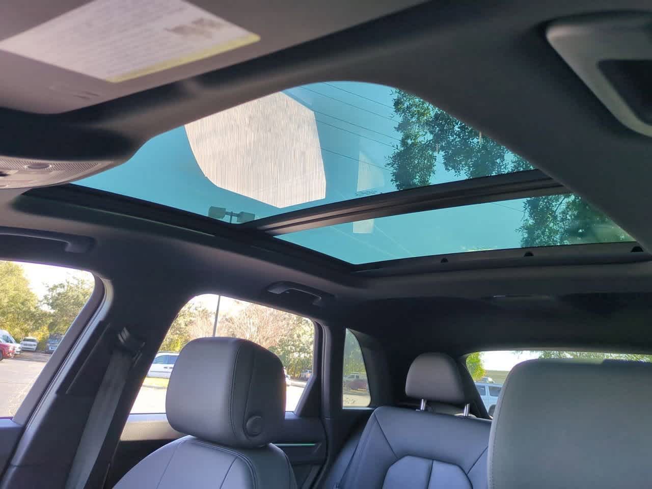 2022 Audi Q3 Premium Plus 45 TFSI S line quattro Tiptronic