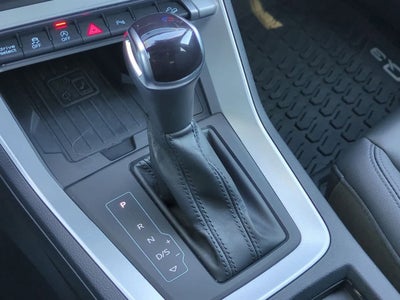 2022 Audi Q3 Premium Plus 45 TFSI S line quattro Tiptronic