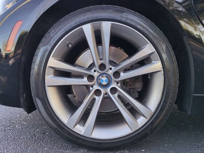 2018 BMW 330e iPerformance