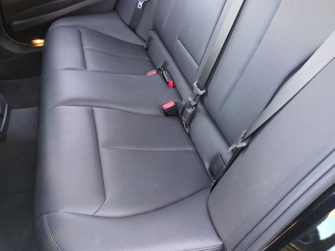 2018 BMW 330e iPerformance