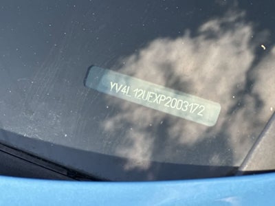 2023 Volvo XC40 B5 Plus Bright Theme