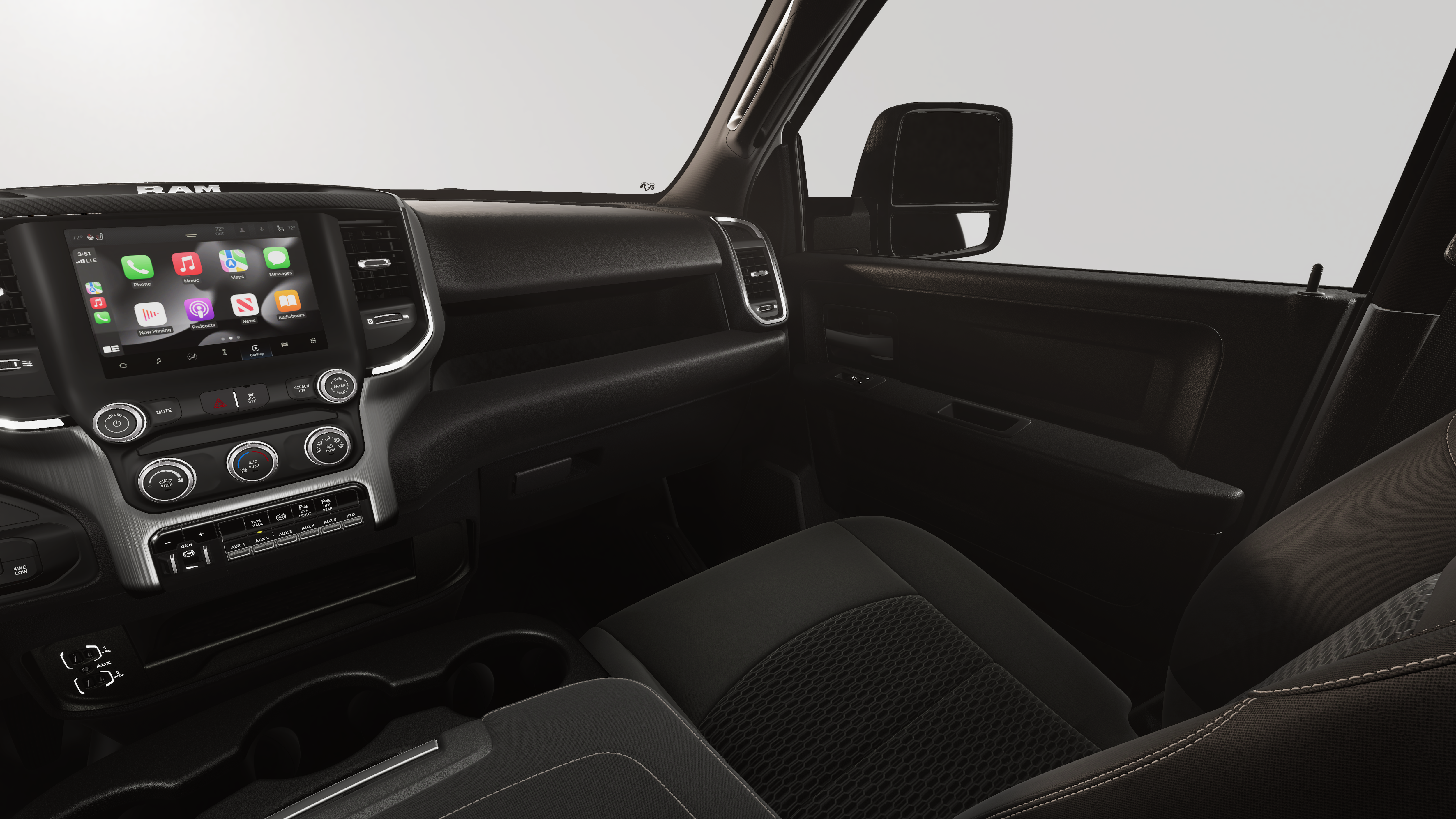 2026 RAM Ram 3500 Chassis Cab RAM 3500 TRADESMAN CREW CAB CHASSIS 4X4 60' CA